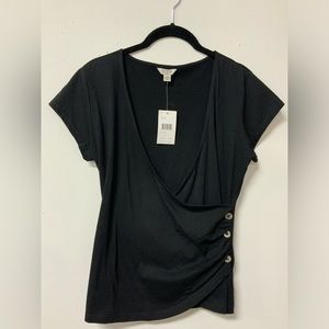 Guess (L) black, side button NWT